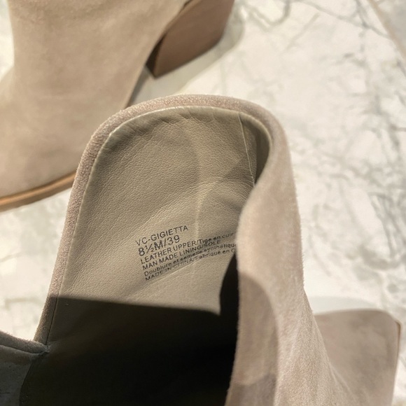 Vince Camuto grey booties, size 8.5 - Picture 3 of 4